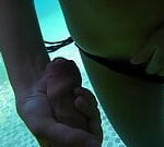 Amateure filmen Sex im Pool unter Wasser